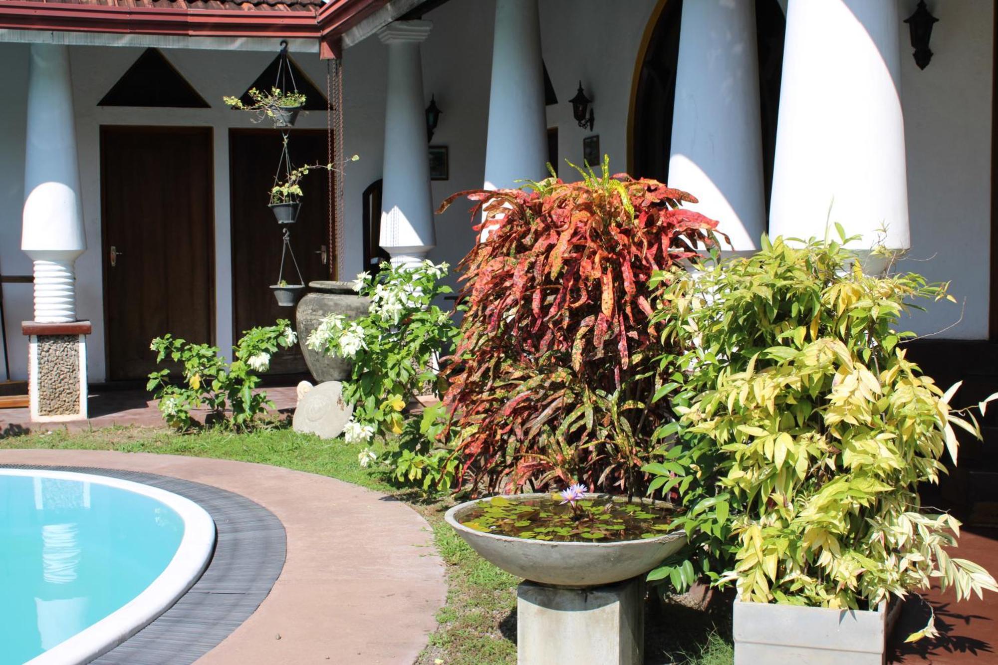 Hotel Olideb Gedara Negombo Exteriér fotografie